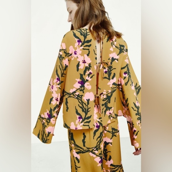 Marimekko Designer Mustard Floral Open Back Bell Sleeve Blouse XS - Picture 2 of 16